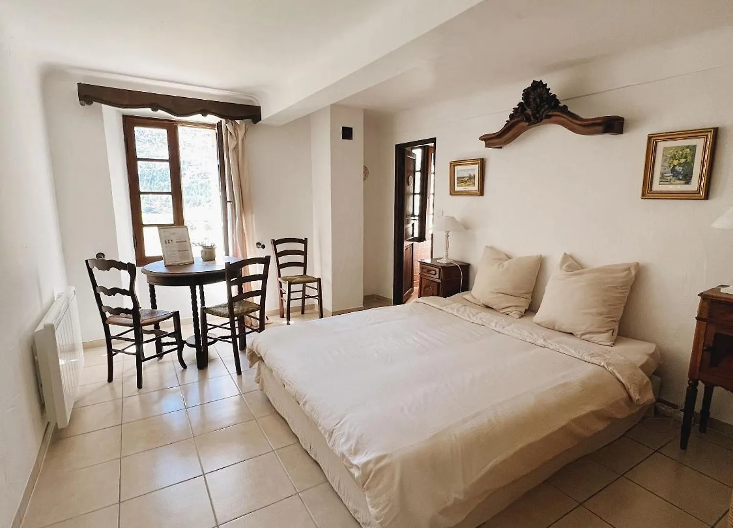 Guest house La Bastide Des Pins Bed & Breakfast