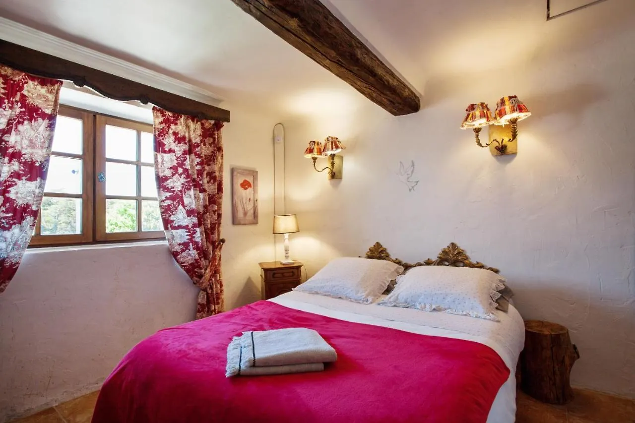 La Bastide Des Pins Bed & Breakfast France