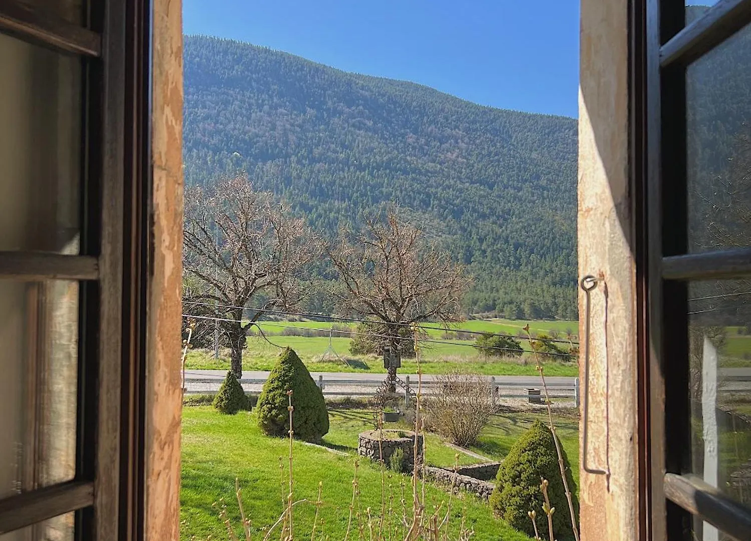 *** Guest house La Bastide Des Pins Bed & Breakfast France