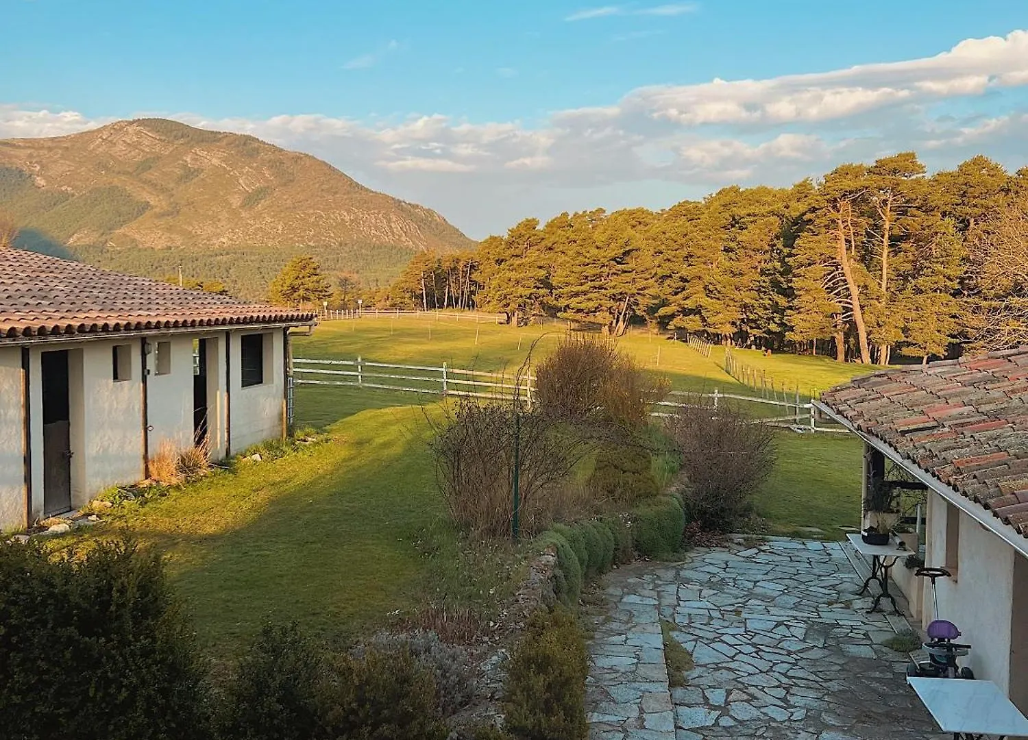 *** Guest house La Bastide Des Pins Bed & Breakfast France